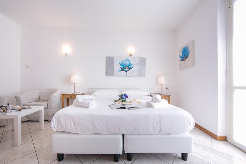גראבדונה Residence Riva Del Lario מראה חיצוני תמונה